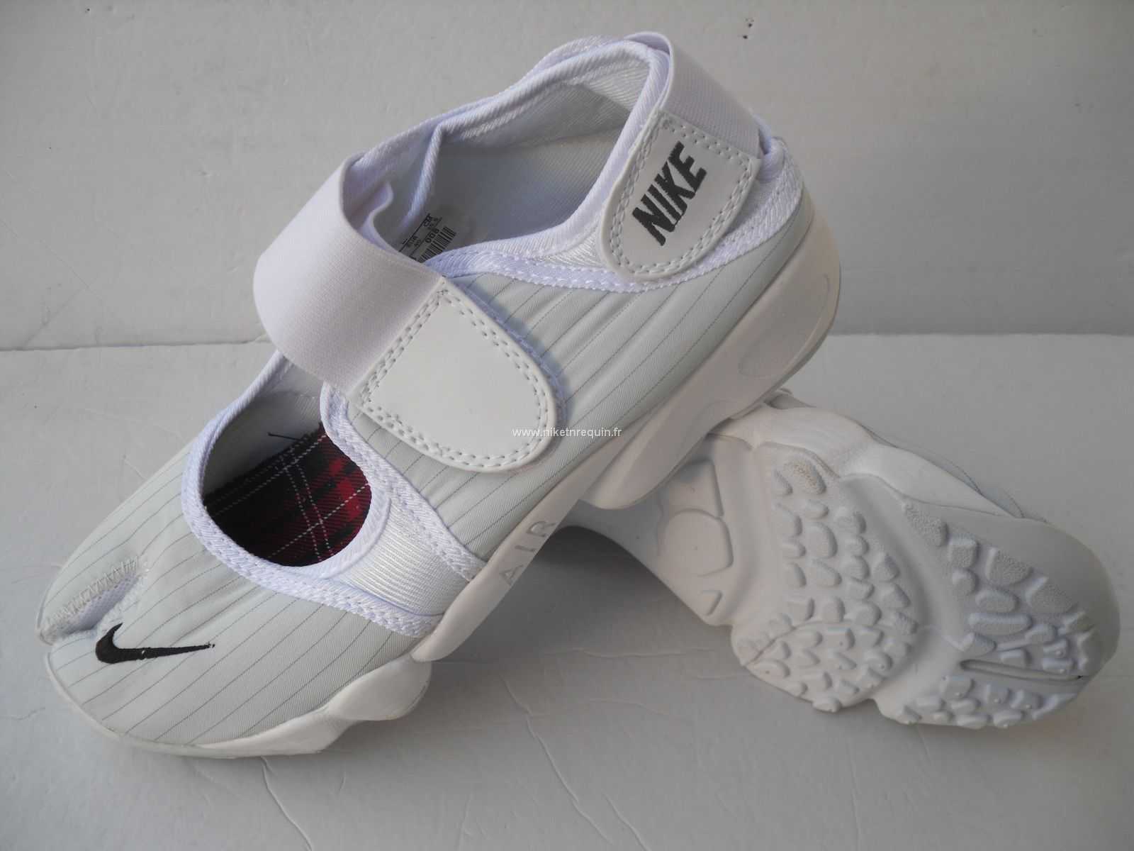 Nouveau Modele De Chaussures Nike Rift Savoureuse Shox Blanche